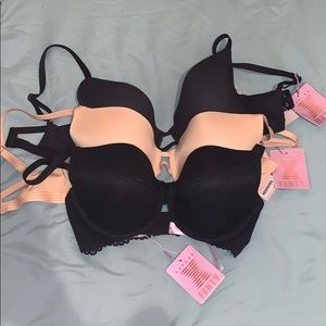 SOLD!!! Fenty Savage Bras